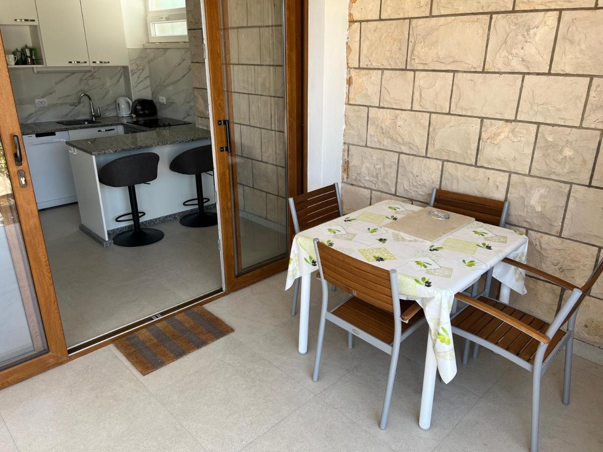 Apartmani Tonko Рачишче Экстерьер фото