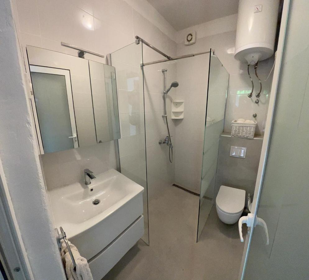 Apartmani Tonko Рачишче Экстерьер фото